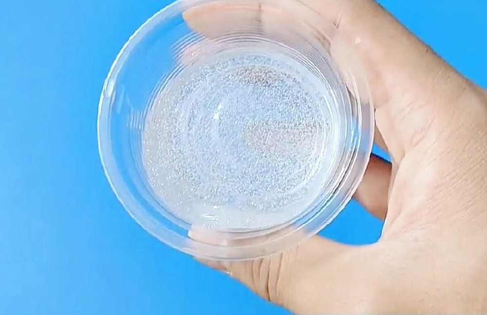 清除环氧AB水晶胶气泡的方法.jpg